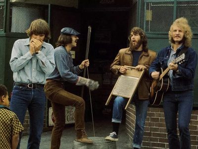 Creedence Clearwater Revival - Proud Mary